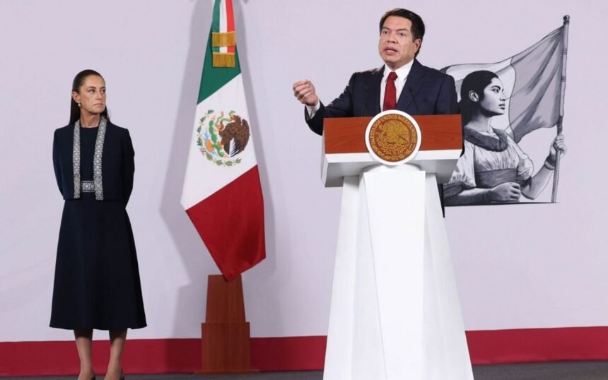 México prohíbe celulares en primaria y secundaria desde noviembre