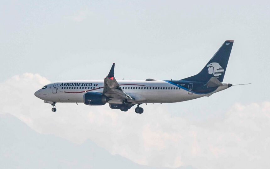 Investigan filtración de datos de 15 millones de clientes de Aeroméxico